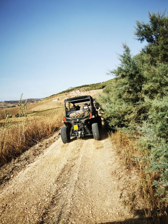 בלסטראטה Azienda Agrituristica Baglio Carta מראה חיצוני תמונה